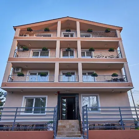 Casa Lema Bay Guest house 3*