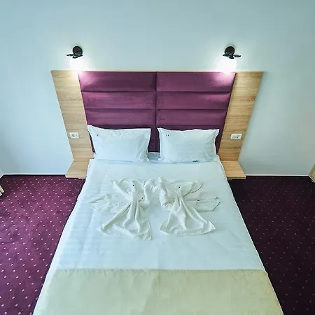 Casa Lema Bay 3*