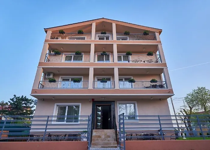 Casa Lema Bay Gasthof 3*